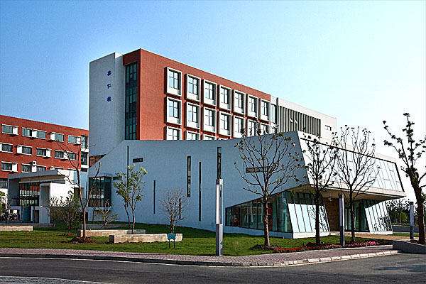 德瑞亞空壓機(jī)應(yīng)用于上海寶山工程科技園區(qū)，助力實(shí)業(yè)騰飛